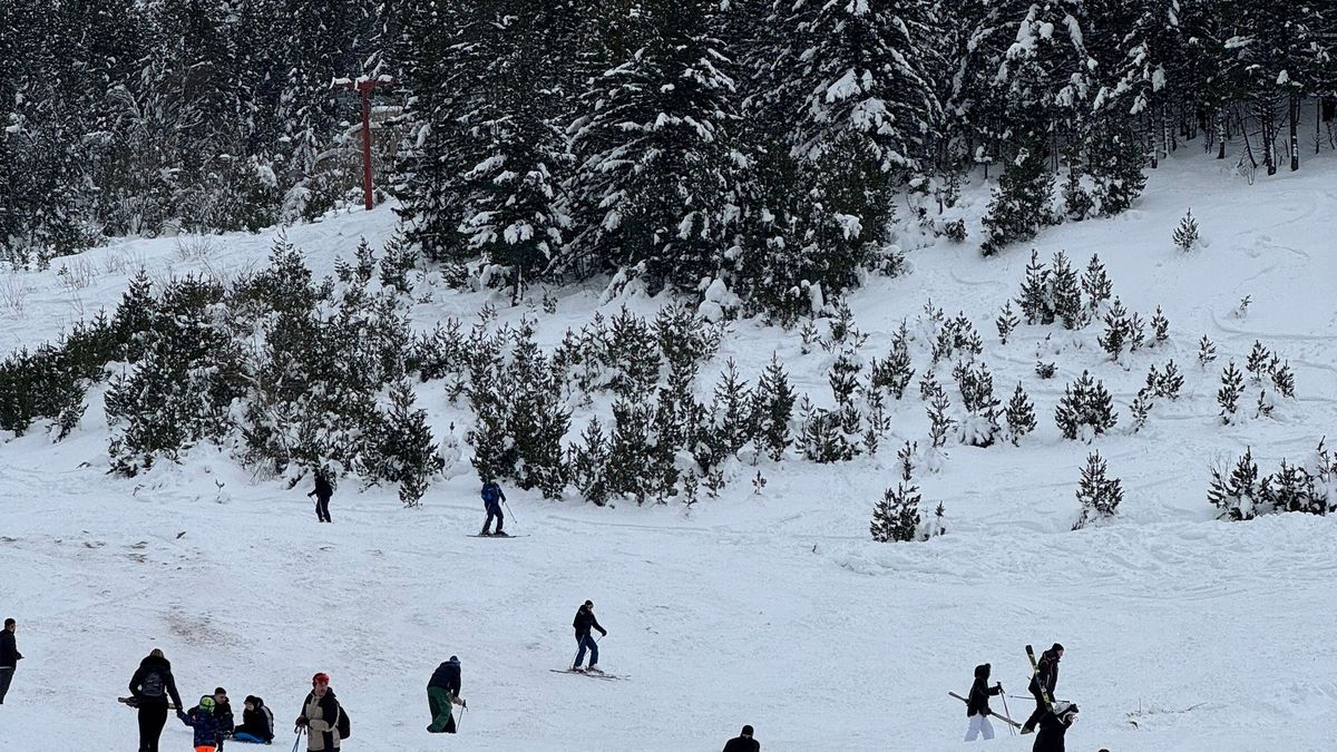 Çocuklarla Kar Tatili: Kızak, Kayak Okulu ve Termal